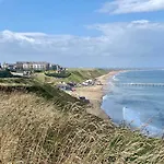 Sea Forever Oceanfront Perfectly Saltburn-by-the-Sea
