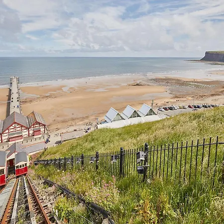 Sea Forever Oceanfront Perfectly * Saltburn-by-the-Sea