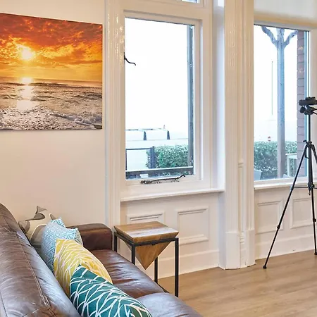 Sea Forever Oceanfront Perfectly * Saltburn-by-the-Sea