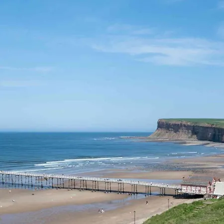 Sea Forever Oceanfront Perfectly Saltburn-by-the-Sea