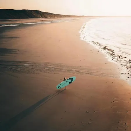 Sea Forever Oceanfront Perfectly شقة